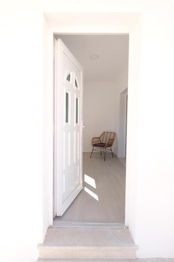 Apartment Smile Solin Exterior foto